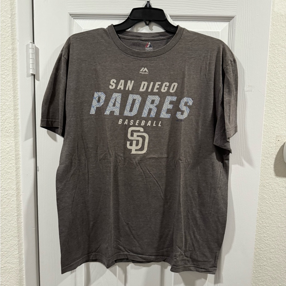 San Diego Padres Majestic dark grey t-shirt XL